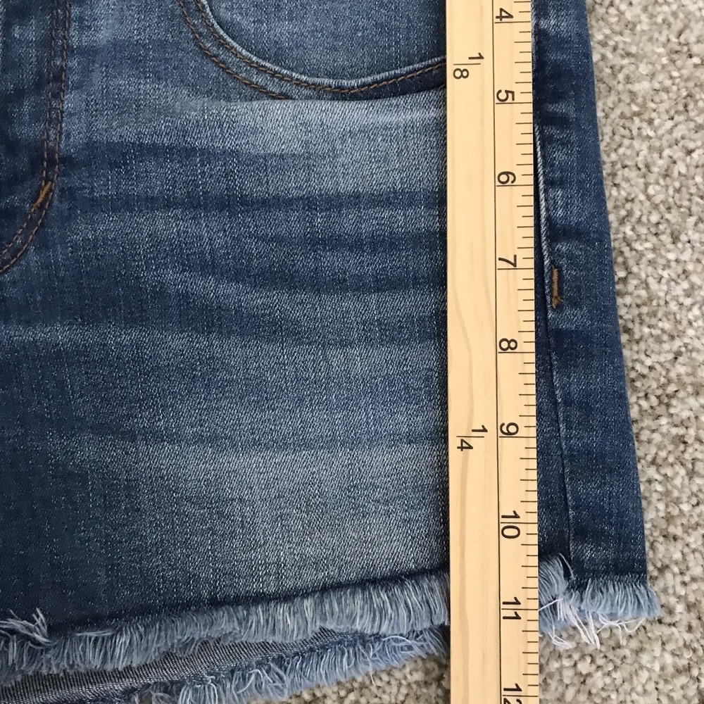 American Eagle Midi Jean Shorts Womens 6 Raw Hem Cutoff Blue Denim Super Stretch - Picture 14 of 16